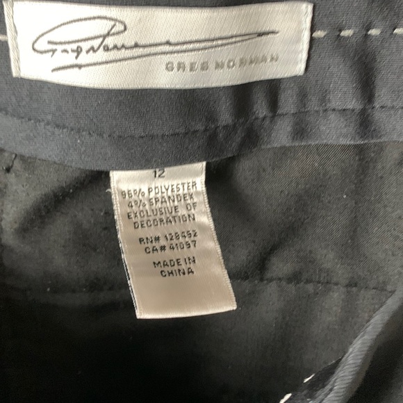 Greg Norman Black Bermuda Golf Everbest Shorts Women's sz 12 - Picture 3 of 8